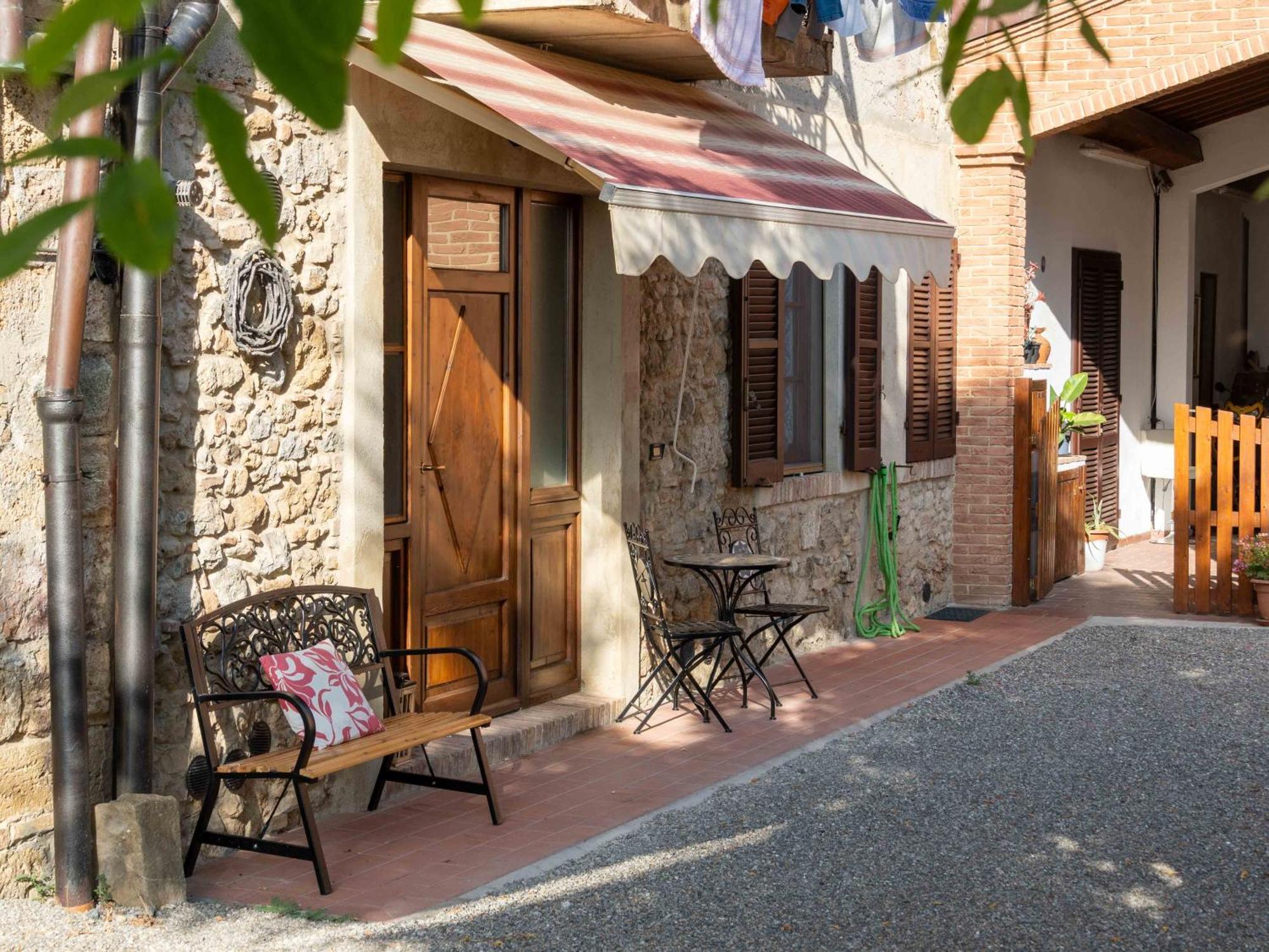 Casa Serena - Appartamento A Сан Джиминяно Екстериор снимка